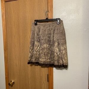 T Tahari Size 2 w/Animal & Paisley Print 100% Silk Above-Knee A-Line Skirt - EUC